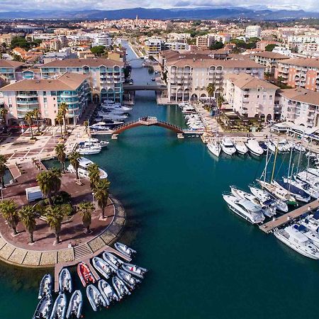 Hotel Sable Et Soleil - Port, Plage Et Jacuzzi Prive Frejus Luaran gambar