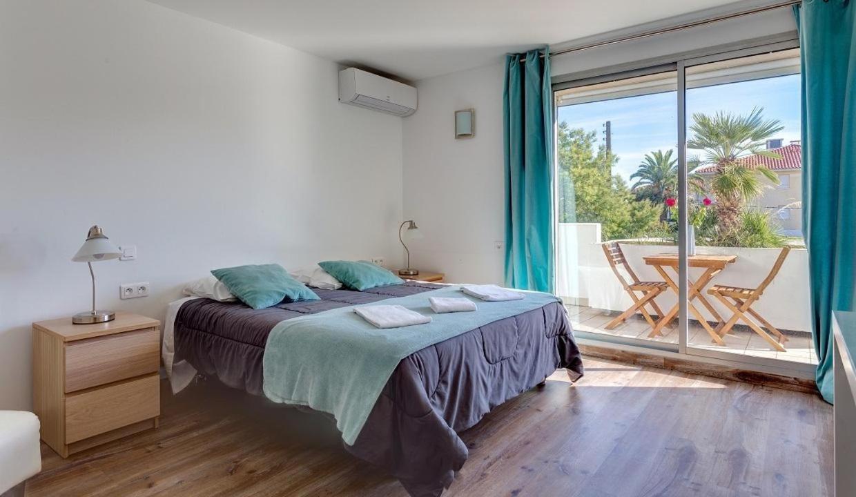 Hotel Sable Et Soleil - Port, Plage Et Jacuzzi Prive Frejus Luaran gambar
