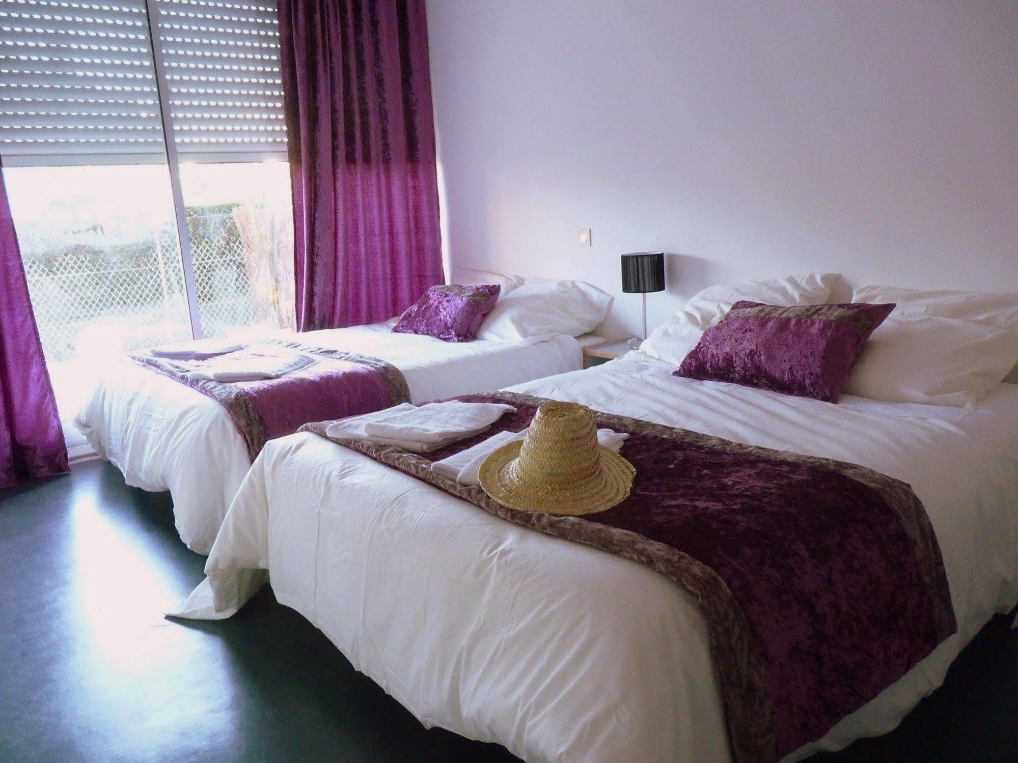Hotel Sable Et Soleil - Port, Plage Et Jacuzzi Prive Frejus Luaran gambar