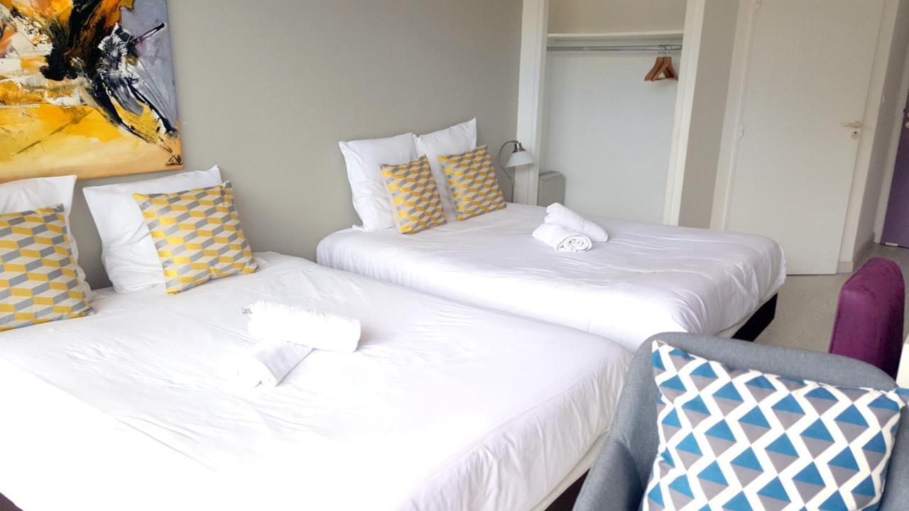 Hotel Sable Et Soleil - Port, Plage Et Jacuzzi Prive Frejus Luaran gambar